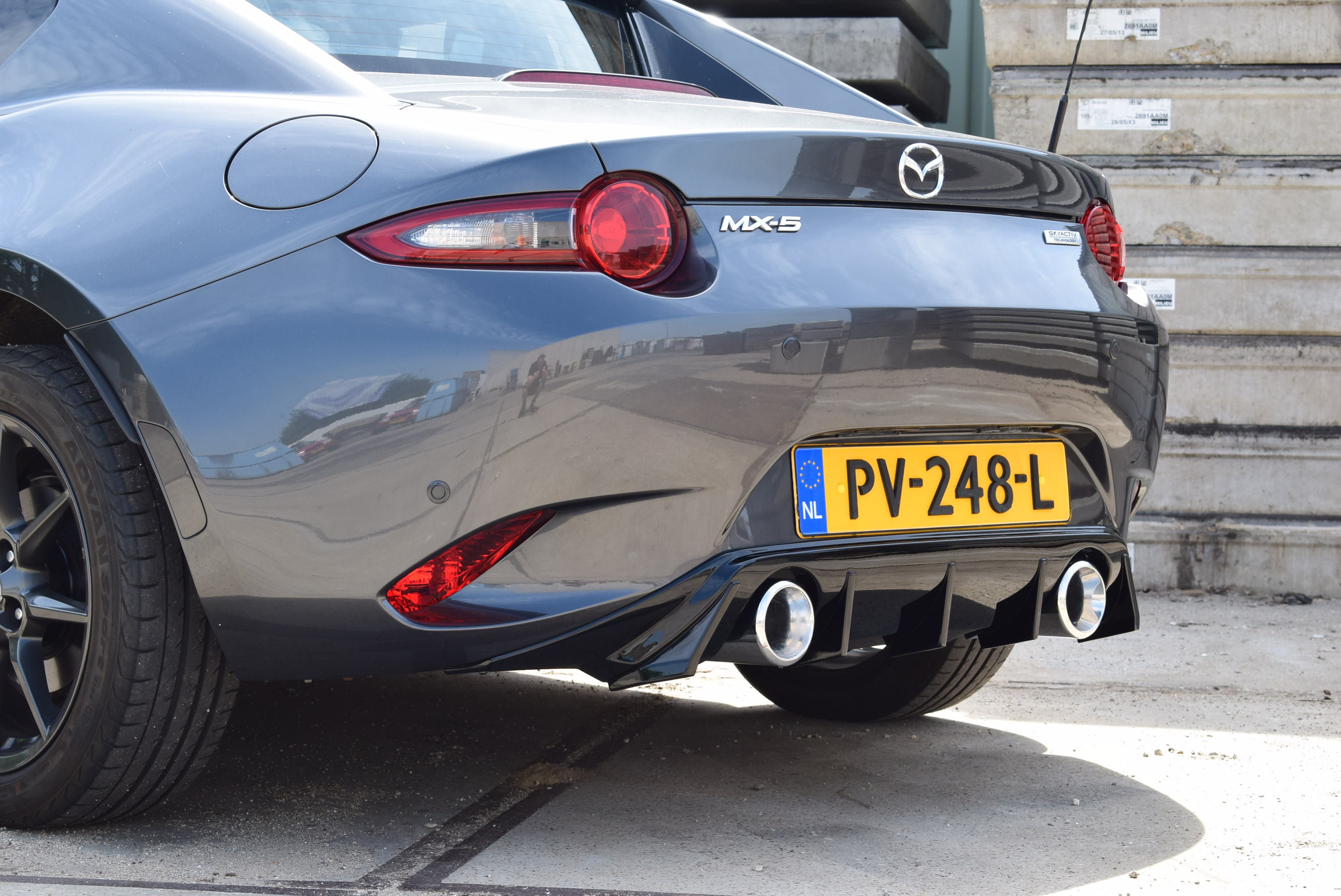 3316B03D-4AAB-4A98-8440-A73670E16876