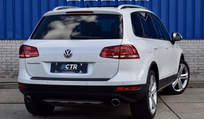 Volkswagen Touareg 3.0 TDI R-line vol