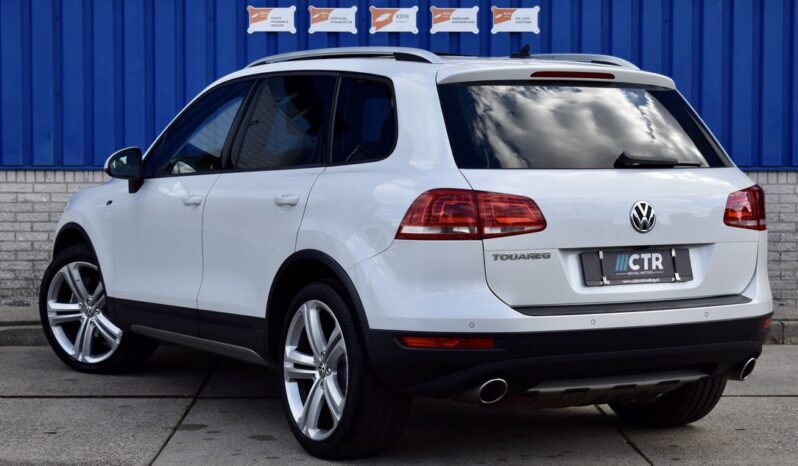 Volkswagen Touareg 3.0 TDI R-line vol