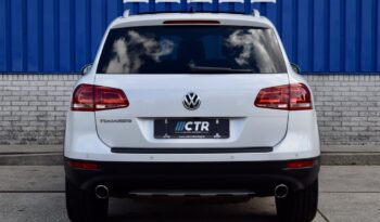 Volkswagen Touareg 3.0 TDI R-line vol