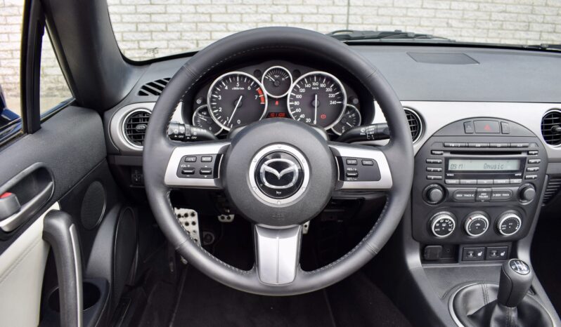 Mazda MX-5 1.8 Kaminari vol