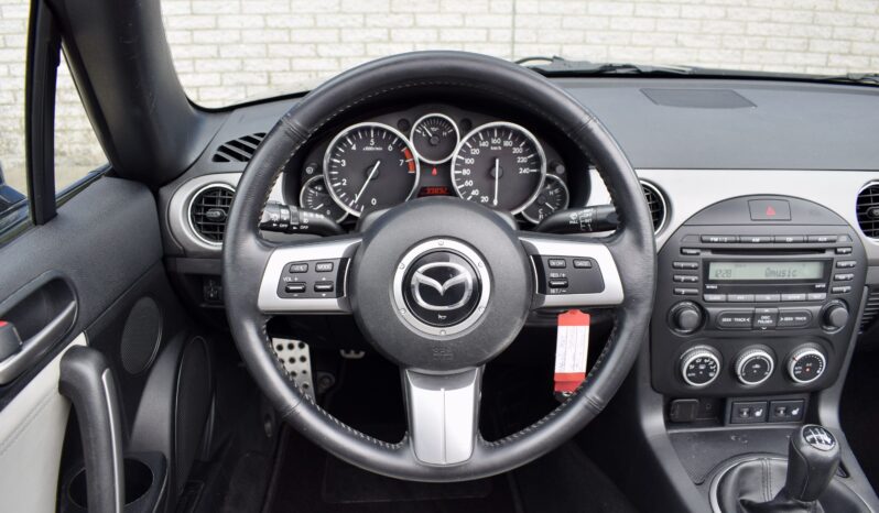 Mazda MX-5 1.8 Kaminari vol