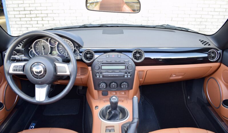 Mazda MX-5 1.8 Executive Roadster Coupe vol