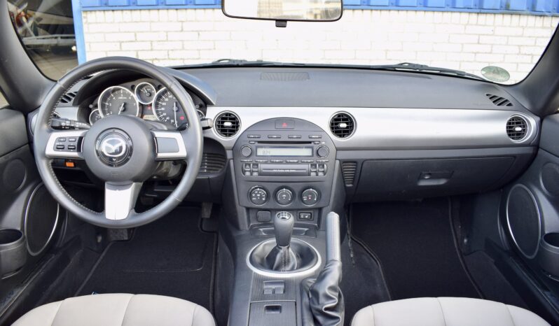 Mazda MX-5 1.8 Mithra vol
